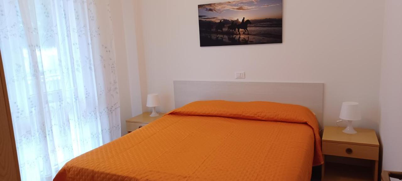 Casa Bivi - Apartments With 1 And 2 Bedrooms - Click Here For More Availabilities Λινιάνο Σαμπιαντόρο Εξωτερικό φωτογραφία