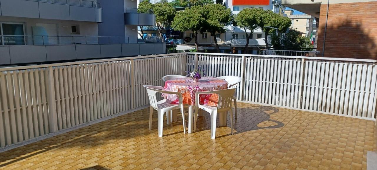 Casa Bivi - Apartments With 1 And 2 Bedrooms - Click Here For More Availabilities Λινιάνο Σαμπιαντόρο Εξωτερικό φωτογραφία