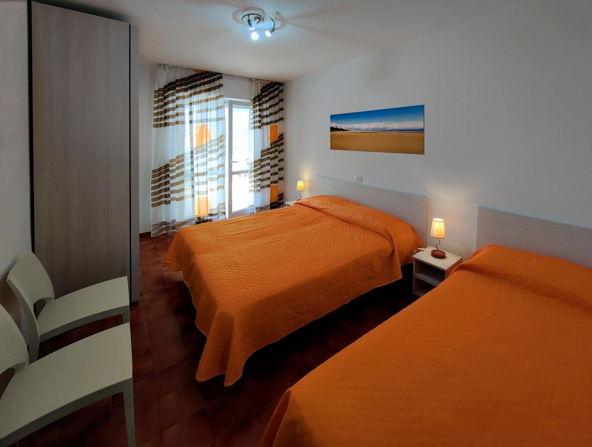 Casa Bivi - Apartments With 1 And 2 Bedrooms - Click Here For More Availabilities Λινιάνο Σαμπιαντόρο Εξωτερικό φωτογραφία